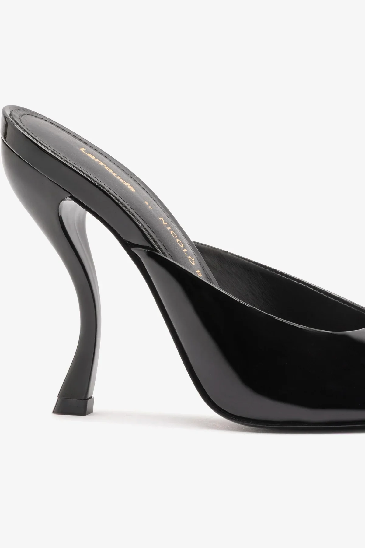 Larroudé x Nicolò B.: Mule Malibu Couro Verniz Preto - Image 4