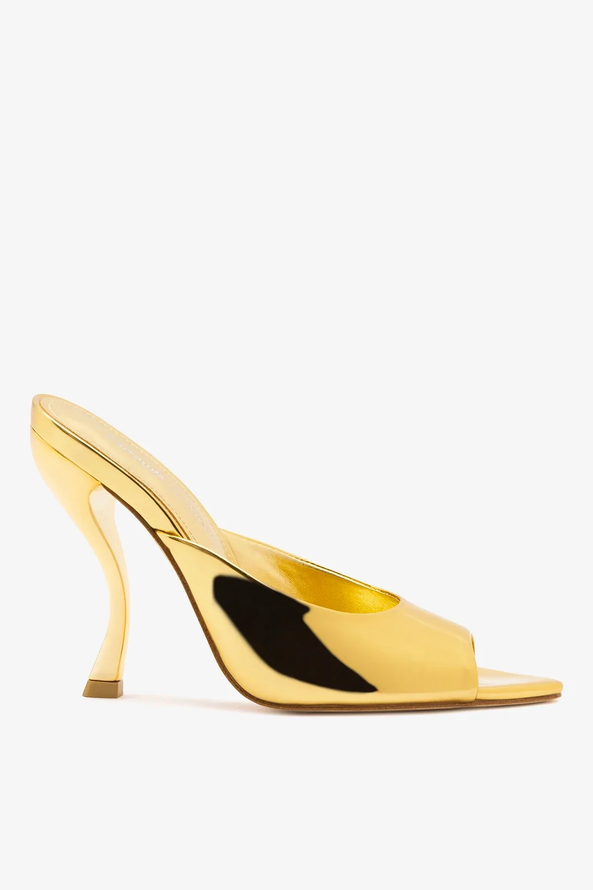 Larroudé x Nicolò B.: Mule Malibu Espelhado Dourado