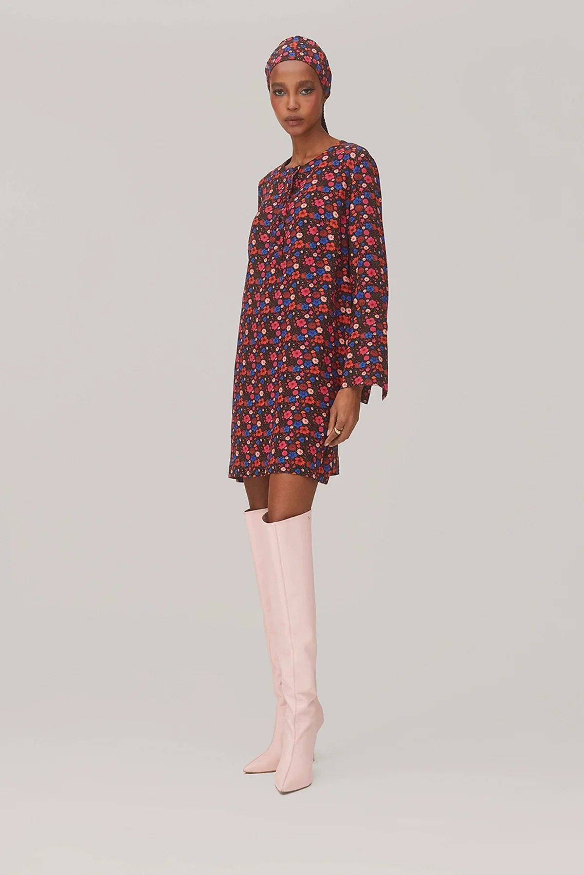 Vestido Túnica Dede Seda Floral Preto - Image 3