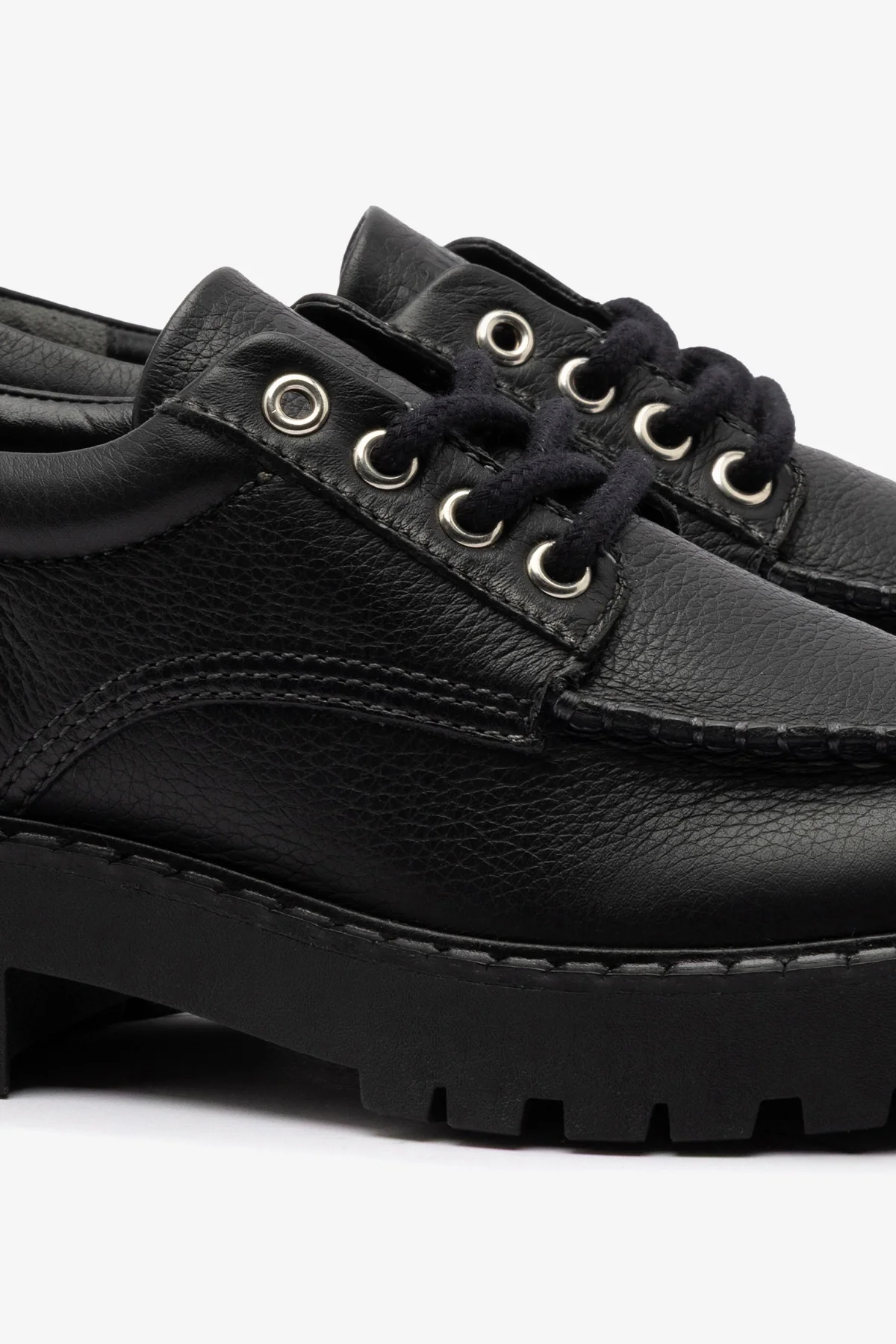 Mocassim Tratorado London Lace Up Couro Preto - Image 4