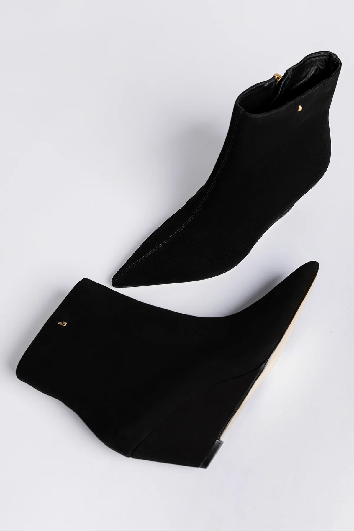 Bota Loulou Camurça Preto - Image 3