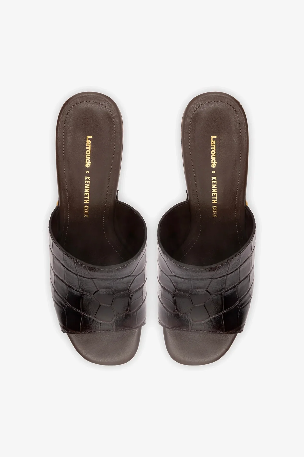 Larroudé x Kenneth Cole: Mule Couro Croco Marrom - Image 6