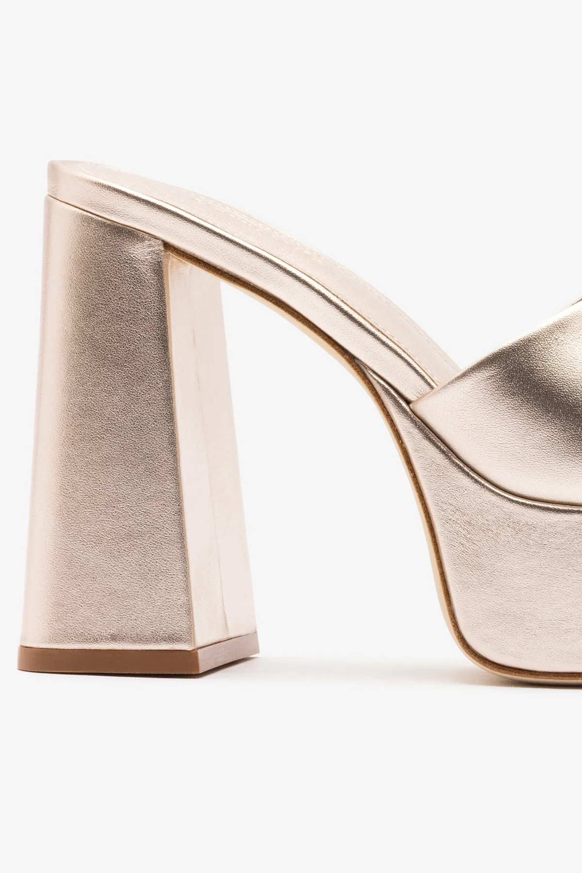 Mule Plataforma Dolly Couro Champagne - Image 4