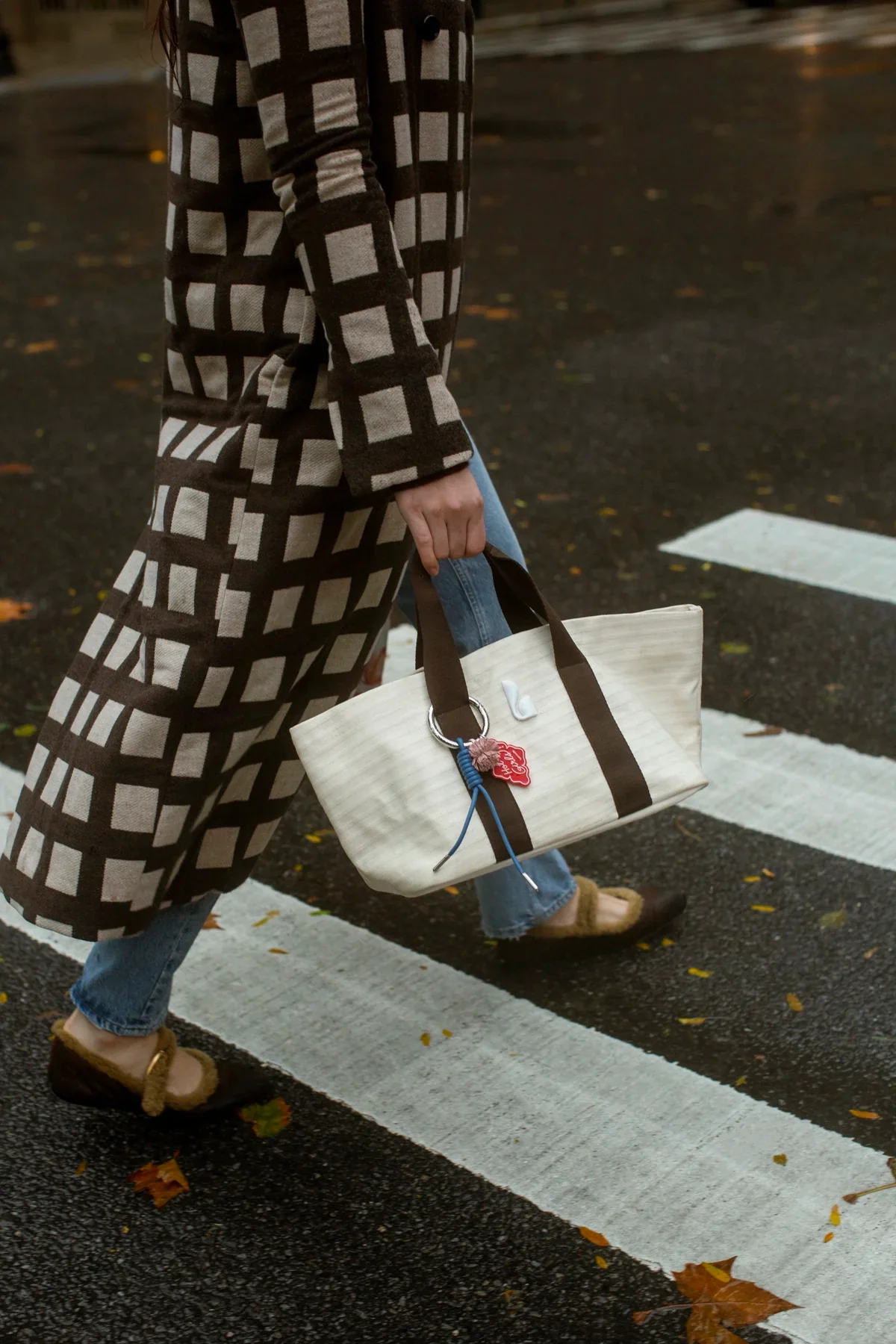 Bolsa Tote Bag Americana Lona Listrada Off White e Marrom - Image 2
