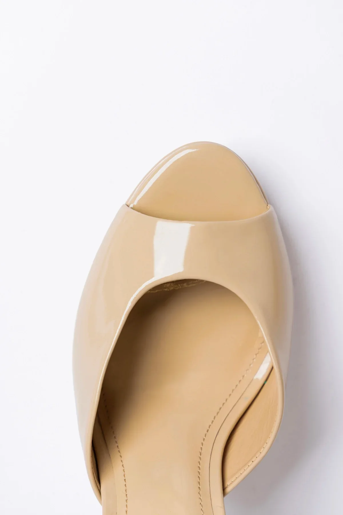 Mule Plataforma Jasmine Couro Verniz Bege - Image 5