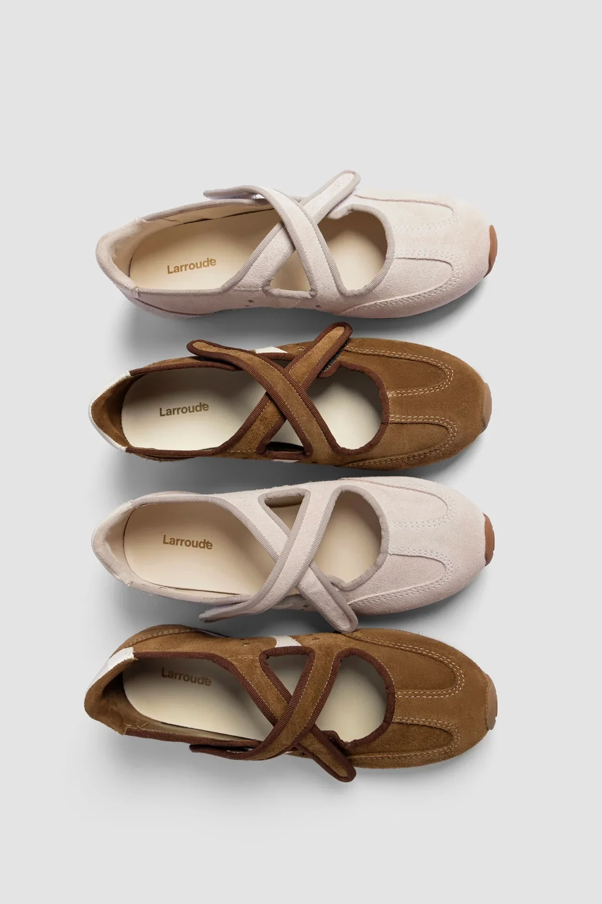 Flat Stella Ballerina Camurça Marrom e Couro Off White - Image 6