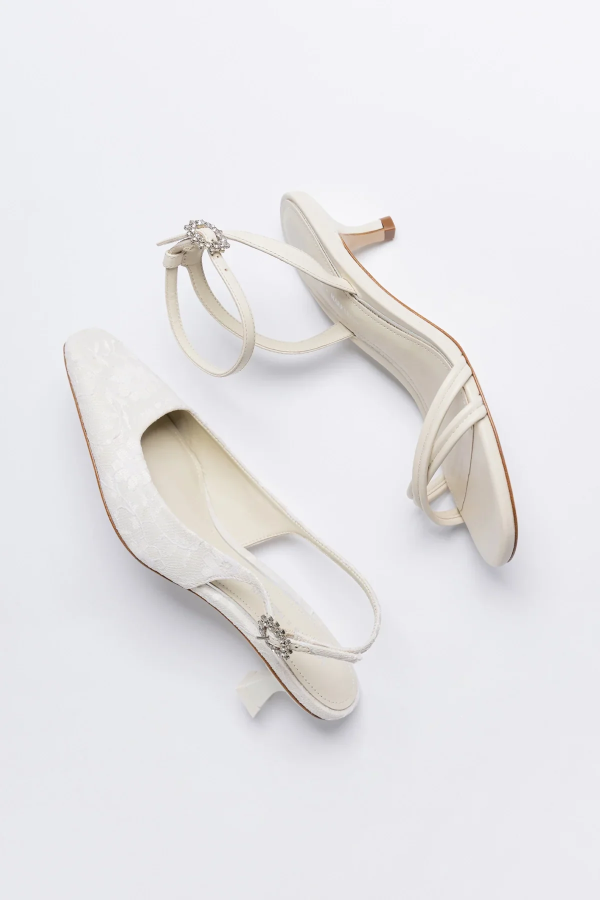 Larroudé x Markarian: Sandália Annie Mini Couro Off White - Image 6