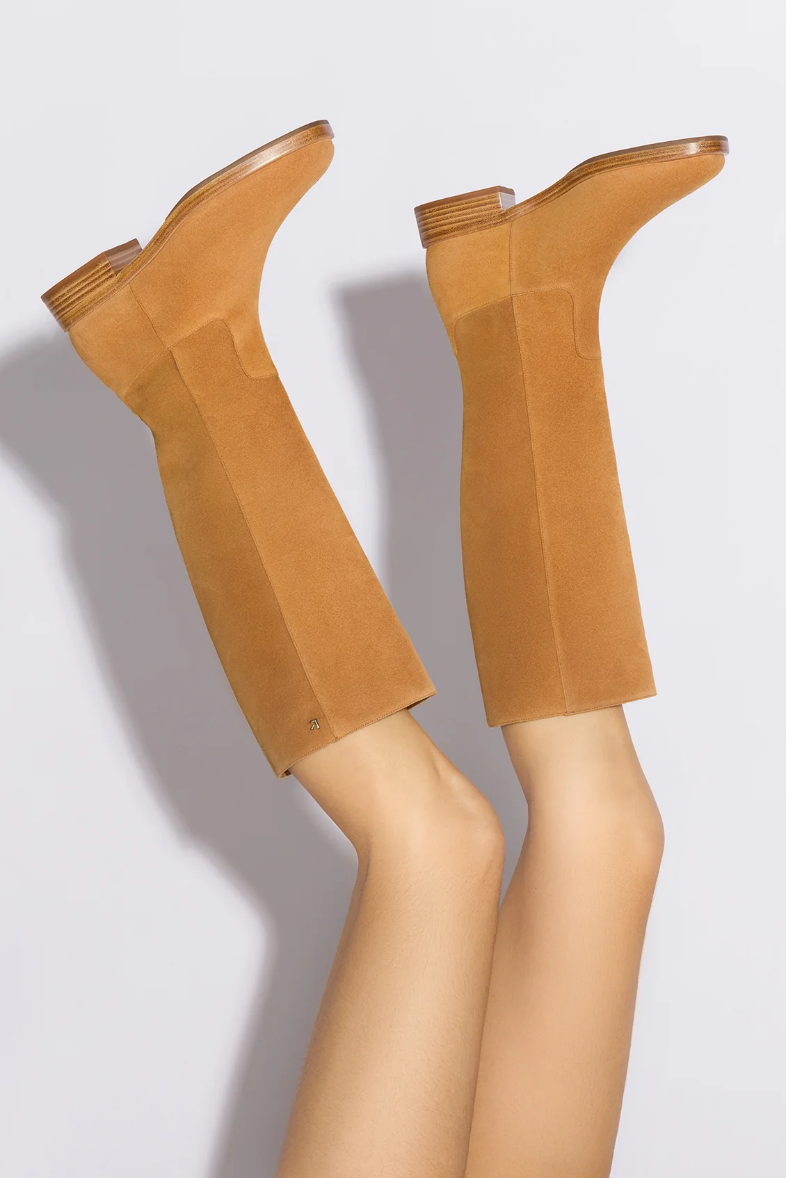 Bota Anne Camurça Caramelo - Image 2